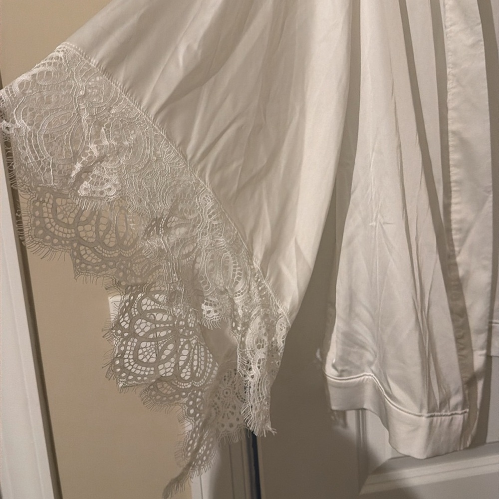 12th Tribe White Lace Bridal Robe & Lulus Jumpsuit Pajama Set - Picture 5 of 9